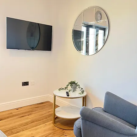 Beautiful Entire Flat In London Apartment Exterior photo