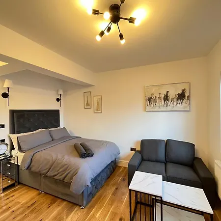 Beautiful Entire Flat In London Apartment Exterior photo