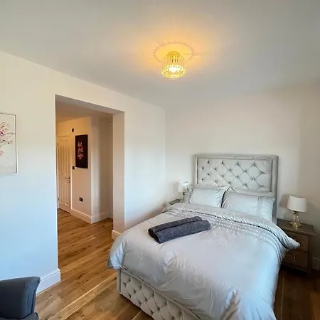 Beautiful Entire Flat In London Apartment Exterior photo