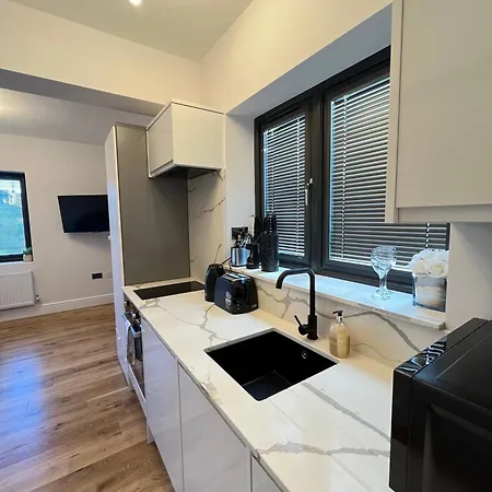 Beautiful Entire Flat In London Apartment Exterior photo